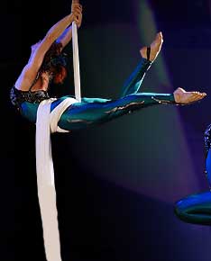 Danza Fruriosa Arabesque